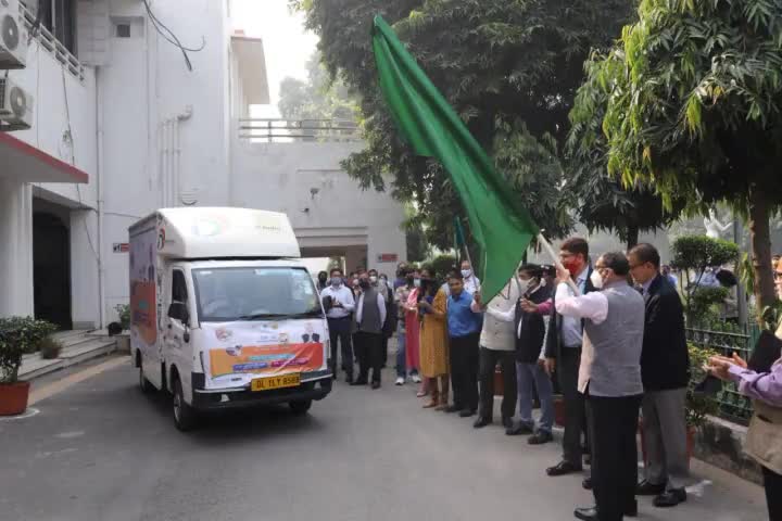 “Tele-Law on Wheels” campaign was flagged off on 8th November 2021 by Secretary (Justice) Shri Barun Mitra from the Department of Justice premises, as part of the #AzadiKaAmritMahitsav