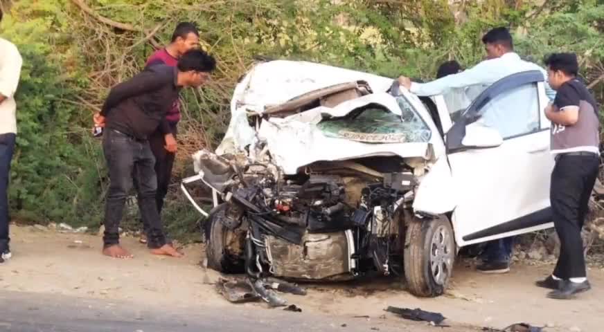#news #viralnews #jahazpurnews  #bhilwadanews  #accidentnews #deinikbhaskar #news #publicnews #trendingnews #rajashthan