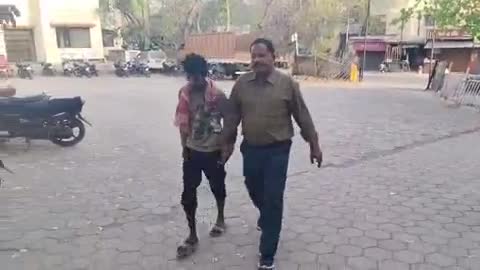 खंडवा नगर: खंडवा कोतवाली पुलिस ने 3 साल से फरार चल रहे आरोपी को माता चौक से किया गिरफ्तार