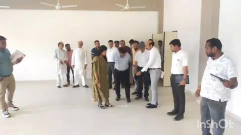खरगौन: टेमला के सांदीपनी स्कूल के निर्माणाधीन भवन का किया निरीक्षण, दिए आवश्यक दिशा निर्देश