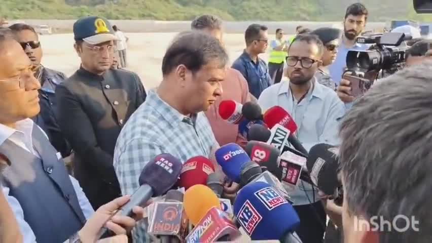 মৰিগাঁও: 'গৌৰৱ গগৈ পাকিস্তানলৈ যোৱাটো অপৰাধ', জাগীৰোডৰ টাটা ছেমিকণ্ডাক্টৰ প্ৰকল্পস্থলীত মুখ্যমন্ত্রীৰ মন্তব্য