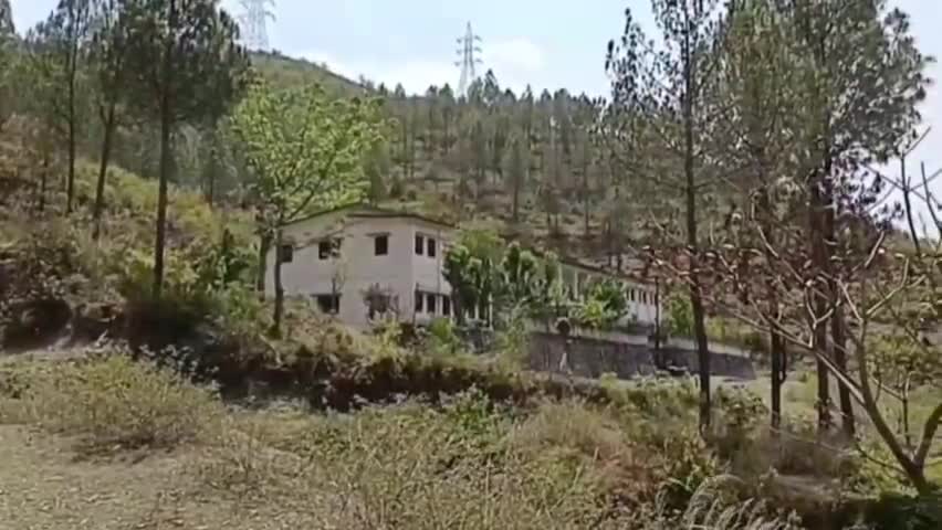 पौड़ी: राजकीय औद्योगिक प्रशिक्षण संस्थान अमोठा बदहाली के दौर से गुजर रहा, छात्रों को संस्थान तक पहुंचने में हो रही परेशानी