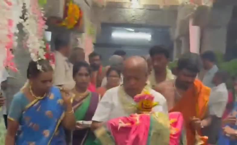 ಹನೂರು: ಪಟ್ಟಣದಲ್ಲಿ ಆರ್ಯವೈಶ್ಯ ಸಮಾಜದಿಂದ ವಾಸವಿ ಜಯಂತಿ ಆಚರಣೆ