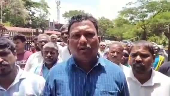ಬೆಳಗಾವಿ: ಸ್ಮಶಾನ ಜಾಗ ಅತಿಕ್ರಮಣ ಮಾಡಿದವರ ವಿರುದ್ಧ ಕ್ರಮಕ್ಕೆ ಒತ್ತಾಯಿಸಿ ನಗರದಲ್ಲಿ ವಾಗ್ಮಾಡೆ ಗ್ರಾಮಸ್ಥರು ಪ್ರತಿಭಟನೆ #localissue