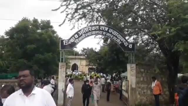 उदगीर: अल्पवयीन मुलीवर लैंगिक अत्याचार करणाऱ्या दुकानदारास उदगीर सत्र न्यायालयाने सुनावली जन्म ठेपेची शिक्षा