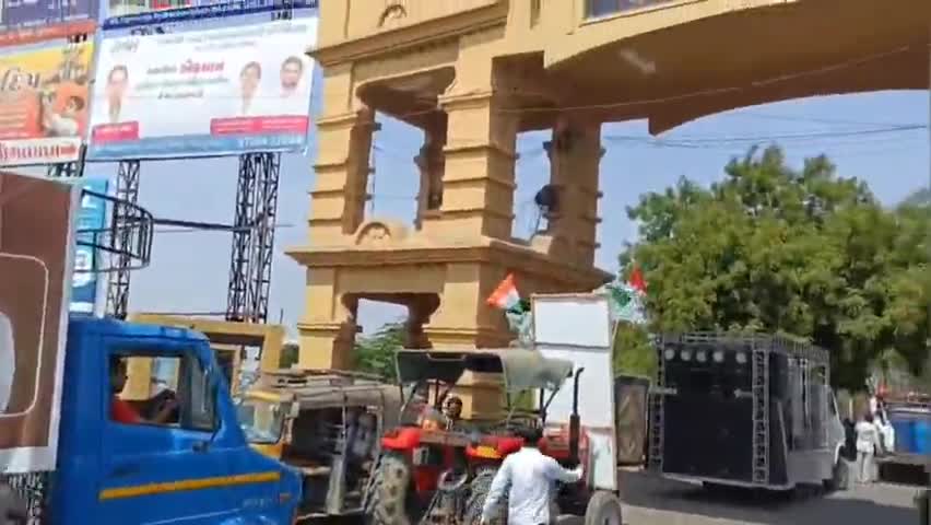 ભચાઉ: ઓપરેશન સિંદૂરની સફળતાના સમર્થનમાં તિરંગા યાત્રાનું આયોજન;આંબેડકર સર્કલથી પ્રસ્થાન કરાયું