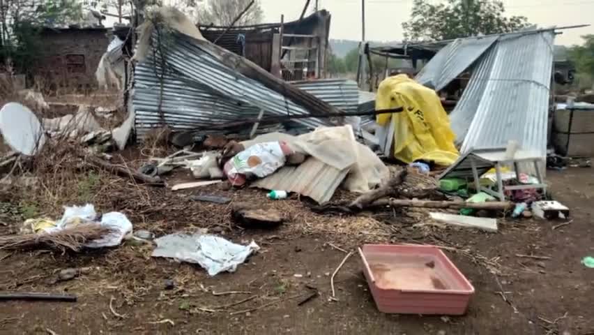 औंढा नागनाथ: तालुक्यात अवकाळी पावसाचे थैमान, जडगाव येथे वीज कोसळून बैल दगावला