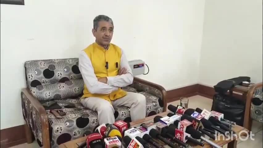 हमीरपुर: कांग्रेस के पूर्व मुख्य प्रवक्ता प्रेम कौशल ने कहा-सीजफायर मामले में भारत की दुनिया में हुई फजीहत