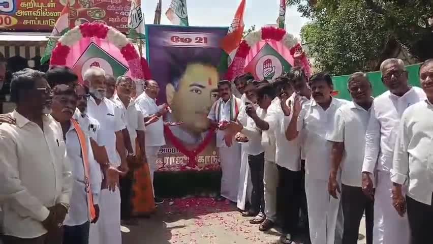 கோவை தெற்கு: சிவானந்தா காலனியில் மாநகர் காங்கிரஸ் கட்சியினர் சார்பில் முன்னாள் பிரதமர் ராஜீவ் காந்தியின் 34வது நினைவு தினம் அனுசரிப்பு