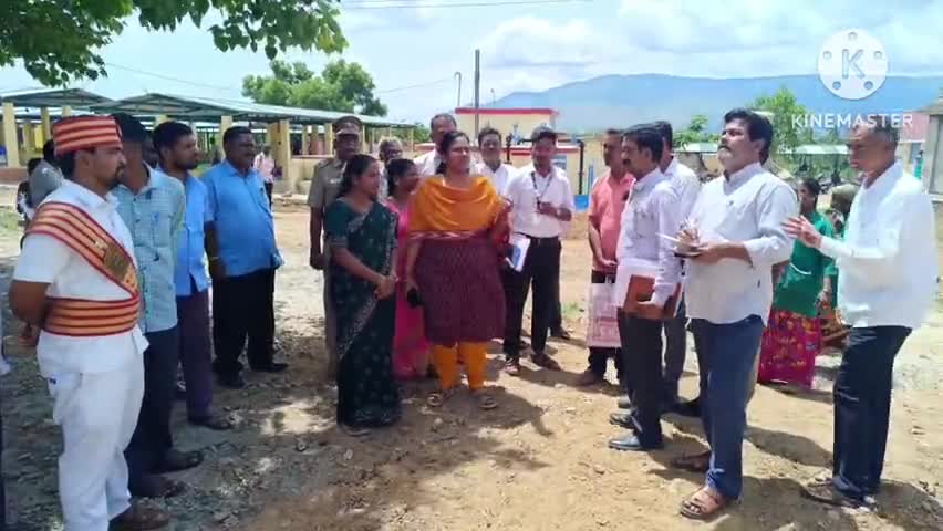 வாணியம்பாடி: பெத்தகல்லுப்பள்ளி பகுதியில் உங்களை தேடி உங்கள் ஊரில் திட்டத்தின் கீழ் கள ஆய்வு மேற்கொண்ட மாவட்ட ஆட்சியர்