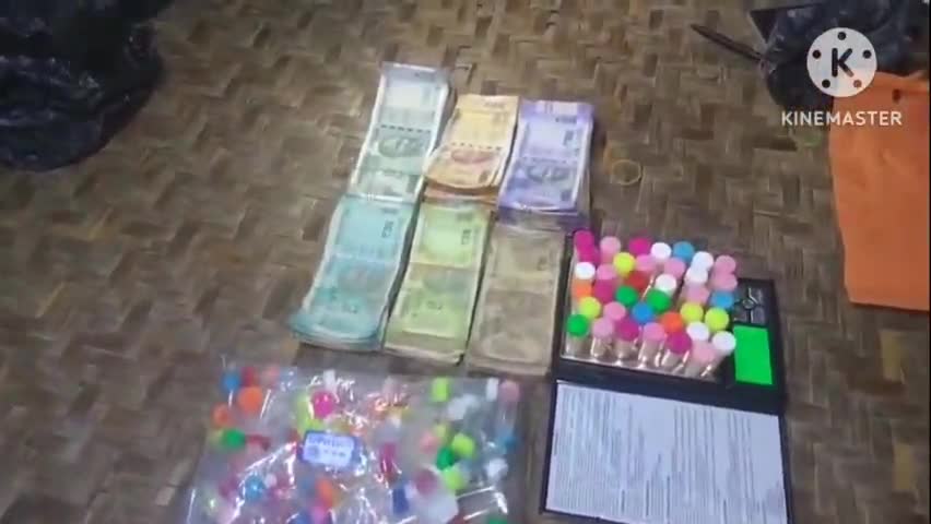 নগাঁও: বৰচাপৰিত ড্ৰাগছ বিৰোধী অভিযানত গ্ৰেপ্তাৰ দুই ড্ৰাগছ সৰবৰাহকাৰী স্বামী-স্ত্রী, ৩৭টা ড্ৰাগছভৰ্তি কণ্টেইনাৰ, নগদ ধন জব্দ