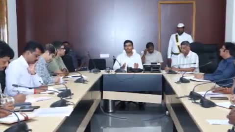 సిద్దిపేట అర్బన్: గ్రామ పాలన అధికారుల పరీక్షను పగడ్బందీగా నిర్వహించేందుకు ఏర్పాట్లు చేయాలి: జిల్లా కలెక్టర్