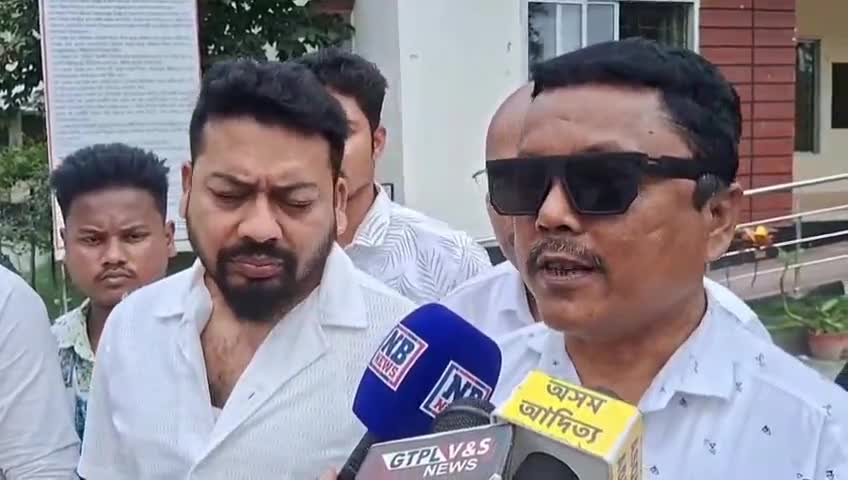 উত্তৰ লক্ষীমপুৰ: নগৰত জাতিক দালাল আখ্যা দিয়া তনু সাহী আৰু বীৰ লাচিত সেনাক অপবাদ দিয়া মিন্টু শইকীযাৰ বিৰুদ্ধে এজাহাৰ বীৰ লাচিত সেনাৰ