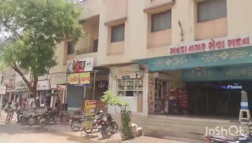 ગઢડા: રામજી મંદિર શેરી વિસ્તારમાં પાણીની સમસ્યા તાત્કાલિક ધોરણે પાણી આપવા APP શહેર પ્રમુખ દ્વારા કરાઈ માંગ#jansamasya