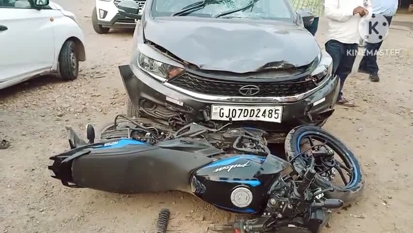 ધનસુરા: શહેરના શીકા પેટ્રોલ પંપ જોડે બાઇક અને કાર વચ્ચે ગમખ્વાર અકસ્માત સર્જાયો, એક વ્યક્તિ થયો ઘાયલ