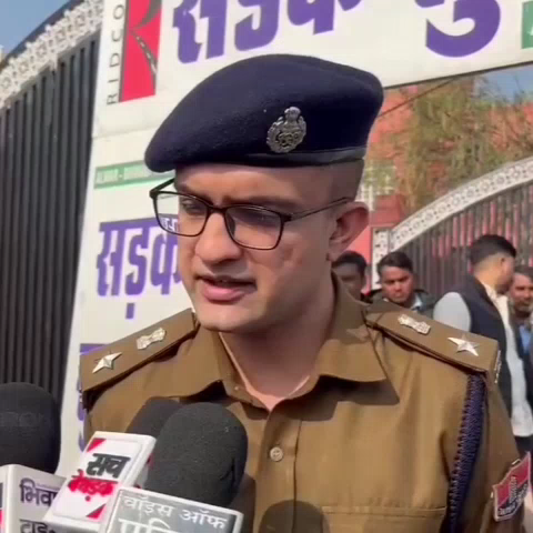 मुंडावर: मुंडावर थाना क्षेत्र के मऊ गांव में बदमाशों ने फायरिंग कर फैलाई दहशत, पुलिस ने किया मामला दर्ज