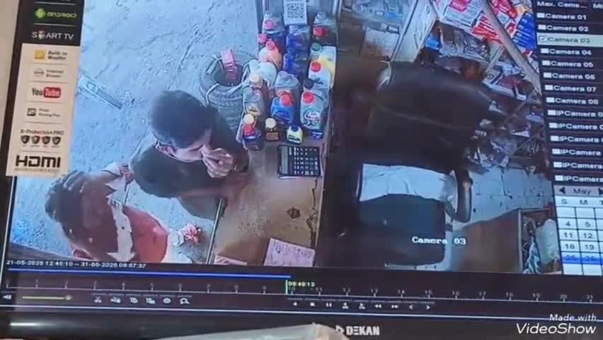 સિહોર: નગરમાં નજર ચૂકાવી મોબાઇલની ચોરી, ચોર CCTV કેમેરામાં કેદ, નગરપાલિકા સામેની ઘટના