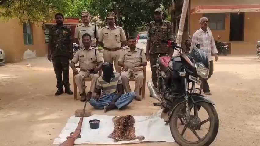 కుప్పం: మల్లప్ప కొండ అటవీ ప్రాంతంలో దుప్పిని వేటాడి హతమార్చిన వ్యక్తి అరెస్ట్: ఎఫ్ఆర్ఓ జయశంకర్