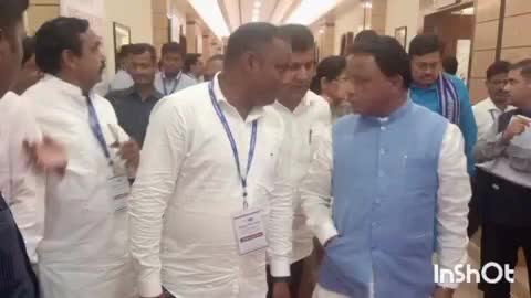 ଅତାବିରା: ଭୁବନେଶ୍ୱର ଲୋକସଭା ଭବନରେ ମୁଖ୍ୟମନ୍ତ୍ରୀଙ୍କୁ ଭେଟି ଦୁଗ୍ଧ ଚାଷୀଙ୍କ ସମସ୍ୟା ସମ୍ପର୍କରେ ଆଲୋଚନା କଲେ ବ୍ଲକର ମଣ୍ଡଳ ସଭାପତି