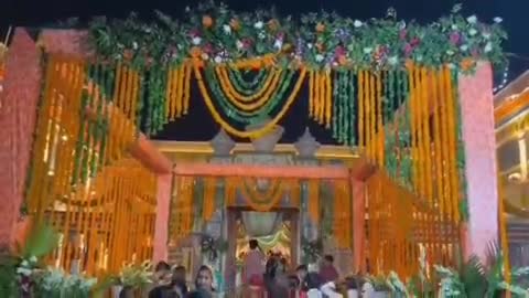 अयोध्या में राम दरबार की स्थापना का उत्साह, दशरथ महल में सजाई गई फूल बंगले की झांकी