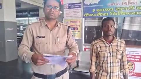 बैतूल नगर: कोतवाली पुलिस ने अवैध कच्ची शराब बेचने के मामले में एक आरोपी को धाराखोह से किया गिरफ्तार