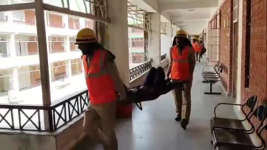 बैजनाथ: भूकंप से बचने के लिए बैजनाथ में मेगा मॉकड्रिल का आयोजन, आपदा के दौरान राहत एवं बचाव कार्यों के लिए लोगों को किया जागरूक