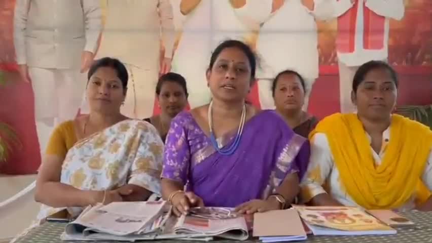 అమరావతిపై వైసీపీ నీచ సంస్కృతి బయటపడిందని ఆరోపించిన టీడీపీ తెలుగు మహిళ జిల్లా అధ్యక్షురాలు తలశిల స్వర్ణలత