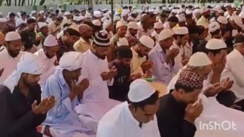 रामनगर: रामनगर, गणेशपुर, भवानीगंज सहित क्षेत्र में पढ़ी गई बकरीद की नमाज, पुलिस प्रशासन रहा अलर्ट