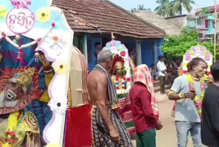 ଦିଗପହଣ୍ଡି: ଜକର ଗାଁରେ ମା' କାଳୁଆ ଠାକୁରାଣୀଙ୍କ ଯାତ୍ରା ଉଦଯାପିତ