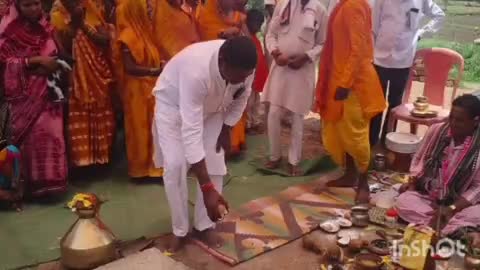 ନବରଙ୍ଗପୁର ପୋଲିସ ଷ୍ଟେସନ: ସନ୍ଧିମୁଣ୍ଡାରେ ନୂତନ ଶ୍ରୀରାମ ମନ୍ଦିର ପ୍ରତିଷ୍ଠା ଉତ୍ସବରେ ଯୋଗଦେଲେ ପୂର୍ବତନ ସାଂସଦ