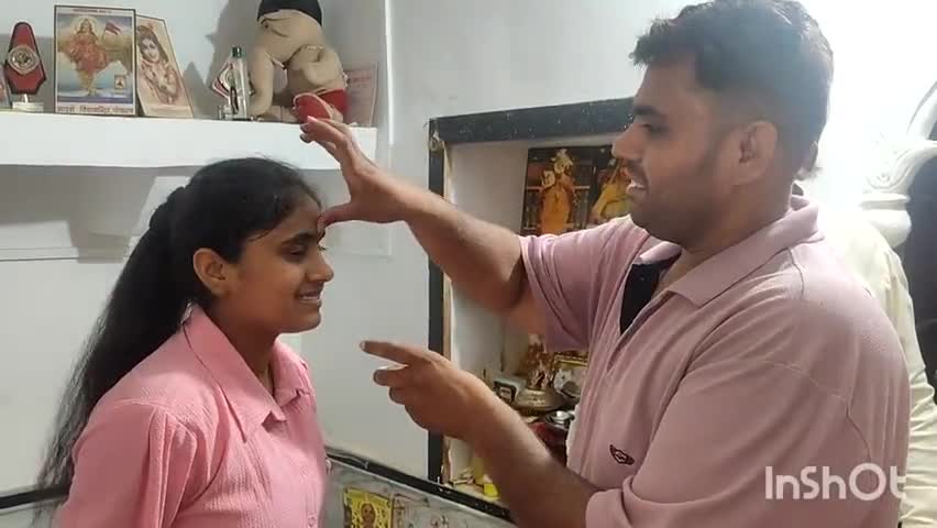 पोकरण: वार्ड संख्या-5 की माधुरी पुरोहित ने पास की NEET की परीक्षा, जनप्रतिनिधियों ने दी बधाई