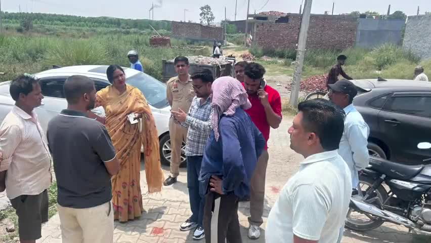 जगाधरी: नगर निगम जगाधरी महापौर सुमन बहमनी जनता की समस्याओं का समाधान करने फील्ड में उतरी
