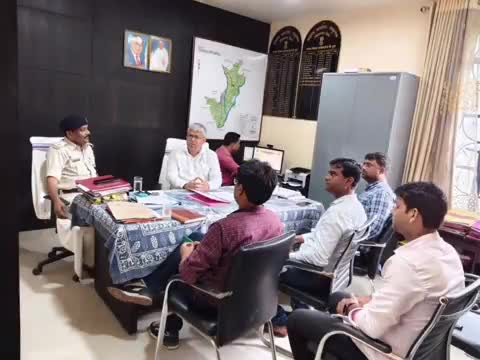 ठाकुरगंज: प्रखंड विकास पदाधिकारी के नेतृत्व में बाढ़ पूर्व तैयारियों को लेकर हुई बैठक