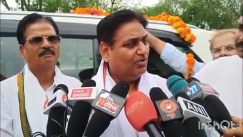 टोंक: कांग्रेस प्रदेशाध्यक्ष गोविंद सिंह डोटासरा व नेता प्रतिपक्ष टीकाराम जूली ने टोंक में कांग्रेस कार्यकर्ताओं से की मुलाकात