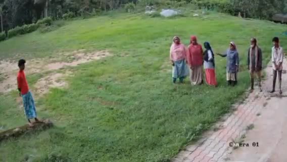 ಸಕಲೇಶಪುರ: ವೆಂಕಟಹಳ್ಳಿ ಗ್ರಾಮದಲ್ಲಿ ಕೂಲಿ ಕಾರ್ಮಿಕರಿಗೆ ಪಿಸ್ತೂಲ್ ತೋರಿಸಿ ಧಮ್ಕಿ ಹಾಕಿದ ಮೇಸ್ತ್ರಿ, ಅದು ನಕಲಿ ಗನ್ ಎಂದ ಪೊಲೀಸರು