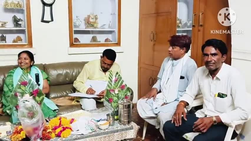 दौसा: सिकराय क्षेत्र के पदाधिकारी और कार्यकर्ता पहुंचे भाजपा के नव नियुक्त ज़िला अध्यक्ष के आवास पर, किया स्वागत