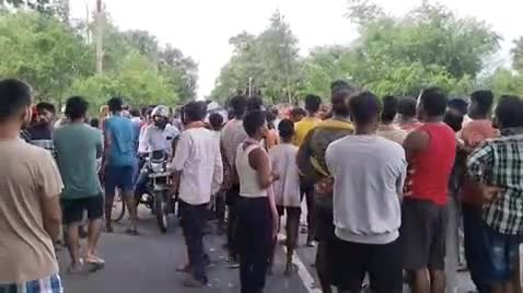 मांझी: मांझी कबीरपुर गांव के पास बस से कुचलकर युवक की मौत, पुलिस ने शव को पोस्टमार्टम के लिए भेजा छपरा