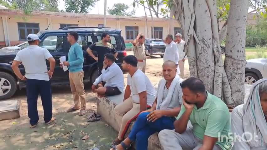 चरखी दादरी: आदमपुर में करंट लगने से राजस्थान के एक व्यक्ति की हुई मौत, सिविल अस्पताल में पुलिस ने कराया पोस्टमार्टम