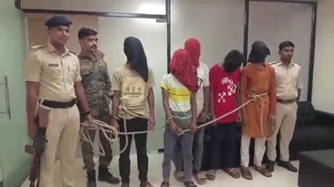 सिलाव: पनहेशा गांव में ज़मीन कारोबारी की हत्या मामले में नालंदा पुलिस ने 5 आरोपियों को हथियारों के साथ किया गिरफ्तार