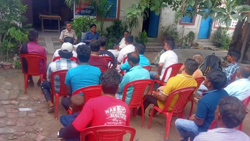 सिसवन: चैनपुर थाना में मुहर्रम पर्व को लेकर शांति समिति की हुई बैठक