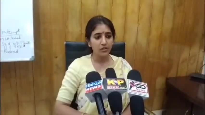 ಬೀದರ್: ರೈತನಿಂದ ₹5 ಸಾವಿರ ಲಂಚ ಪಡೆದ ಬಸವಕಲ್ಯಾಣ ತಹಶೀಲ್ ಕಚೇರಿ ದ್ವಿತೀಯ ದರ್ಜೆ ಸಹಾಯಕ ಅಮಾನತು, ನಗರದಲ್ಲಿ ಡಿಸಿ ಆದೇಶ