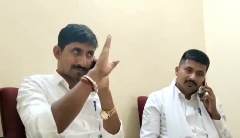 डूंगरपुर: सांसद राजकुमार रोत ने आदिवासी बहुल डूंगरपुर जिले में गुटखे की खपत को लेकर सोशल मीडिया पर लिखा पोस्ट