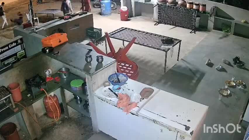माण्डल: मांडल बायपास स्थित ढाबे पर नशे में धुत कुछ बदमाशों ने मचाया उत्पात, कहा- मैं विधायक भड़ाणा का आदमी हूं