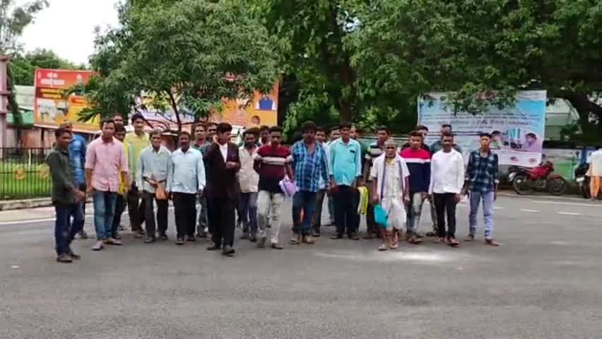 ବୌଦ୍ଧ ସଦର: କଣ୍ଟାମାଳ ବ୍ଲକ ଅଞ୍ଚଳରେ ଗଭୀର କୂପ ଖନନ ନାମରେ ଠକେଇର ଶିକାର ଚାଷୀ ଜିଲ୍ଲାପାଳଙ୍କ ଦ୍ୱାରସ୍ଥ