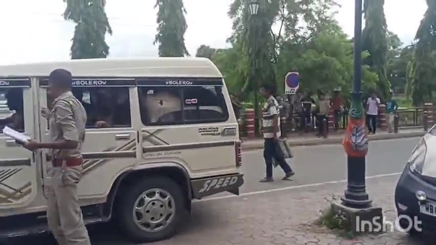কোচবিহার ১: চকচকায় তৃণমূল নেতাকে গুলি কাণ্ডে গ্রেপ্তার হওয়া দুজনকে কোচবিহার জেলা আদালতে হাজির করল পুলিশ