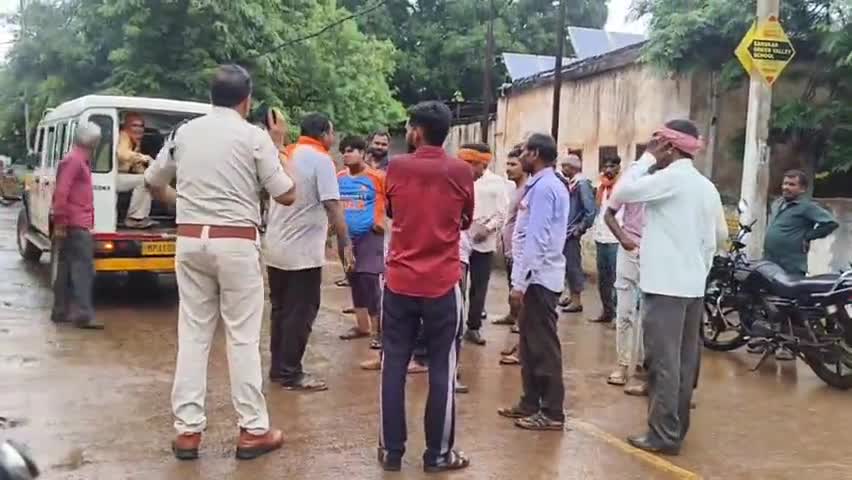 लटेरी: सद्गुरू नगर हॉस्पिटल के स्टाफ रूम में संदिग्ध हालत में मिला महिला का शव, जांच शुरू