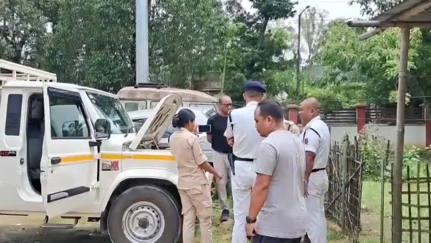 সোণাৰি: প্ৰবঞ্চনাৰে সোণাৰিৰ পৰা লৈ যোৱা এখন বাহন অৰুণাচলৰ পৰা উদ্ধাৰ কৰিলে সোণাৰি আৰক্ষীয়ে