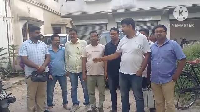 রায়গঞ্জ: RCCB-র ATM পরিষেবা ব্যাহত, ব্যাঙ্ক কর্তৃপক্ষকে ডেপুটেশন দিল তৃণমূল প্রাথমিক শিক্ষক সমিতি ও নিখিল বঙ্গ শিক্ষক সমিতি