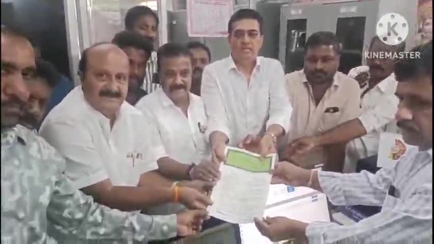 ಚಿಕ್ಕಬಳ್ಳಾಪುರ: ನಗರದಲ್ಲಿ ಕಾಂಗ್ರೆಸ್ ಕಚೇರಿ ನಿರ್ಮಾಣಕ್ಕೆ ನಿವೇಶನ ನೋಂದಣಿ: ನಗರದಲ್ಲಿ ಕಾಂಗ್ರೆಸ್ ಜಿಲ್ಲಾಧ್ಯಕ್ಷ ಕೇಶವರೆಡ್ಡಿ
