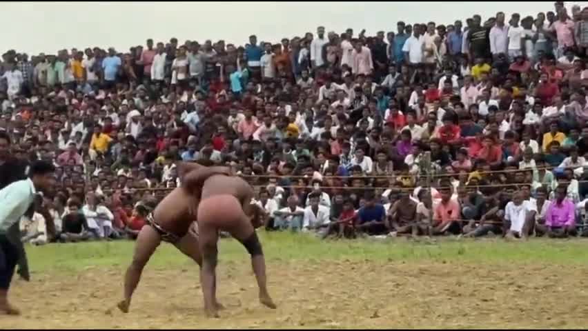 রামপুরহাট ২: তারাপীঠের সন্ধ্যাজল গ্রামে কুস্তি প্রতিযোগিতার আয়োজন, অংশগ্রহণ করেছিলেন বিভিন্ন রাজ্যের প্রতিযোগীরা
